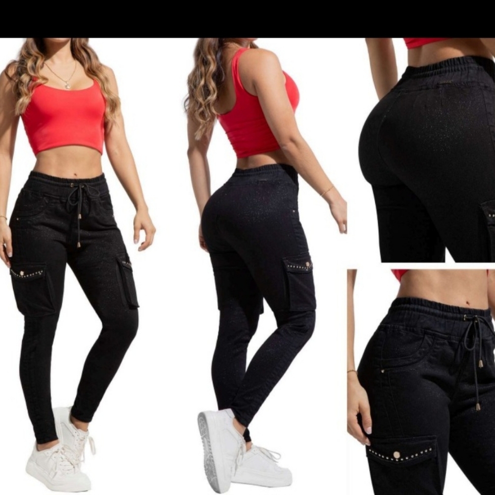 Black Relaxed Fit Jogger Track Pants